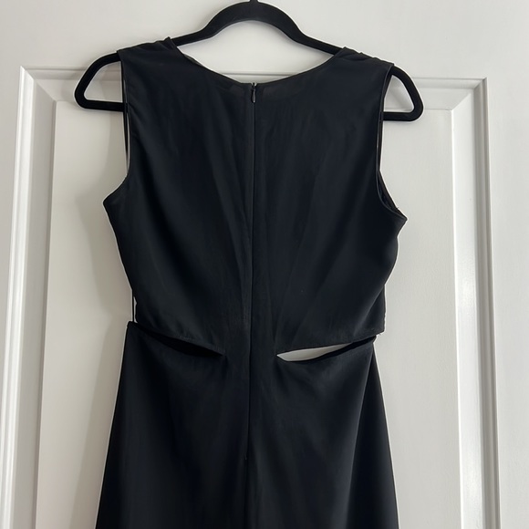 Zara Basic Collection Twist-Front Cut-Out Dress - Picture 5 of 6